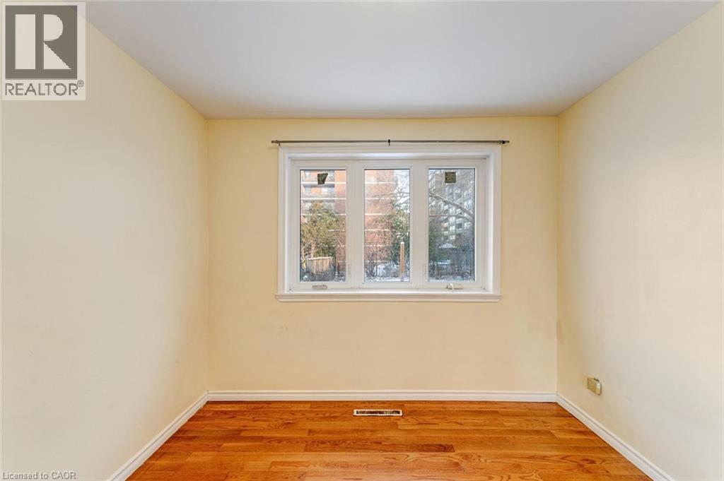 33 Elfreda Boulevard, Scarborough, Ontario  M1L 4L5 - Photo 13 - 40799873