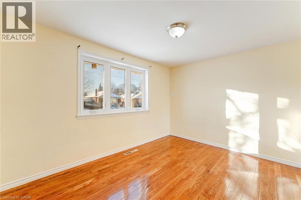 33 Elfreda Boulevard, Scarborough, Ontario  M1L 4L5 - Photo 10 - 40799873