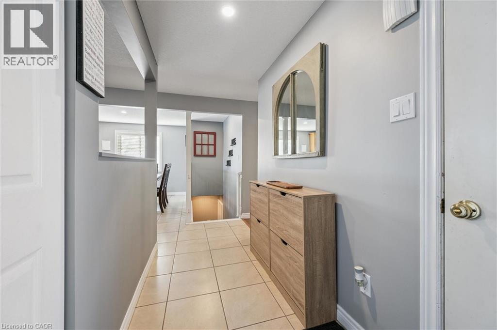 98 Peachtree Crescent, Cambridge, Ontario  N1S 4W3 - Photo 7 - 40800879