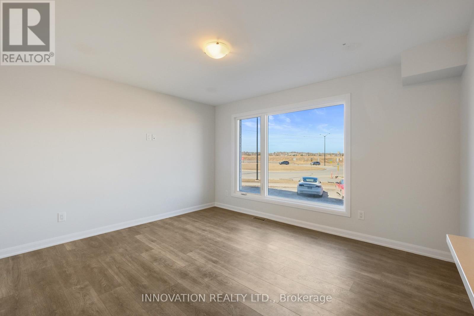 1625 Creekway Private, Ottawa, Ontario  K2T 0R8 - Photo 8 - X12774146