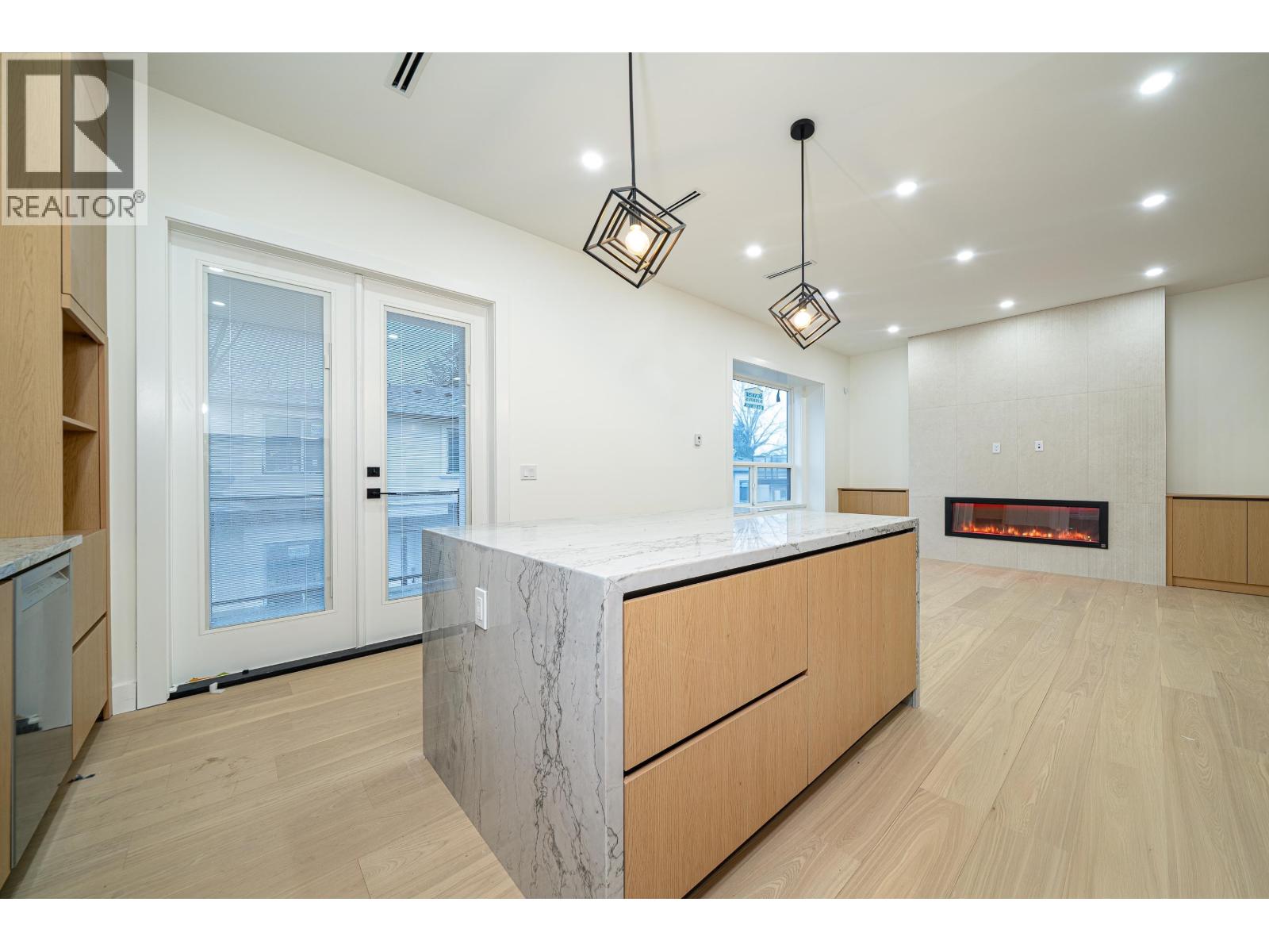 2 5091 Buxton Street, Burnaby, British Columbia  V5H 1J7 - Photo 15 - R3024463