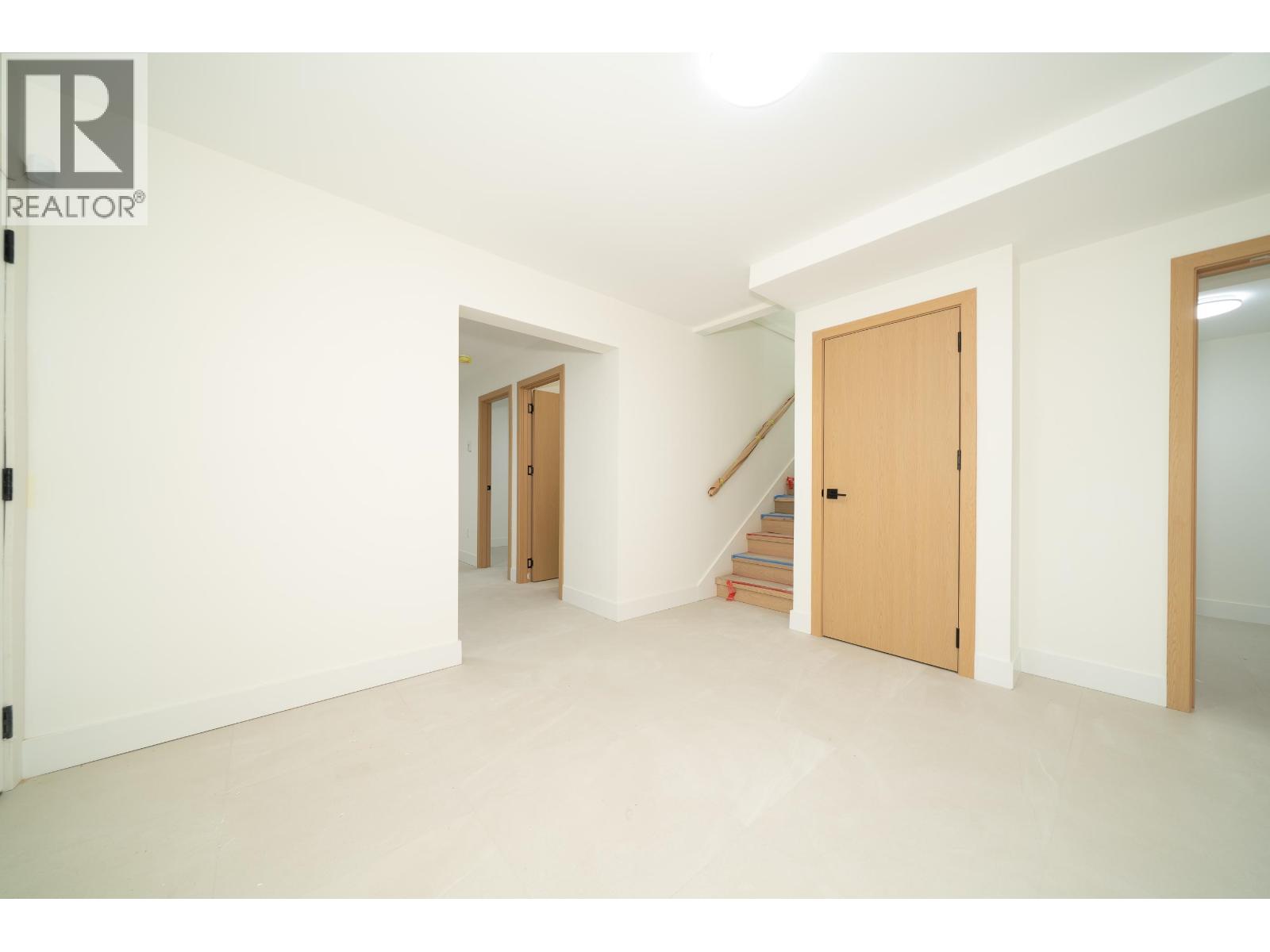 2 5091 Buxton Street, Burnaby, British Columbia  V5H 1J7 - Photo 35 - R3024463