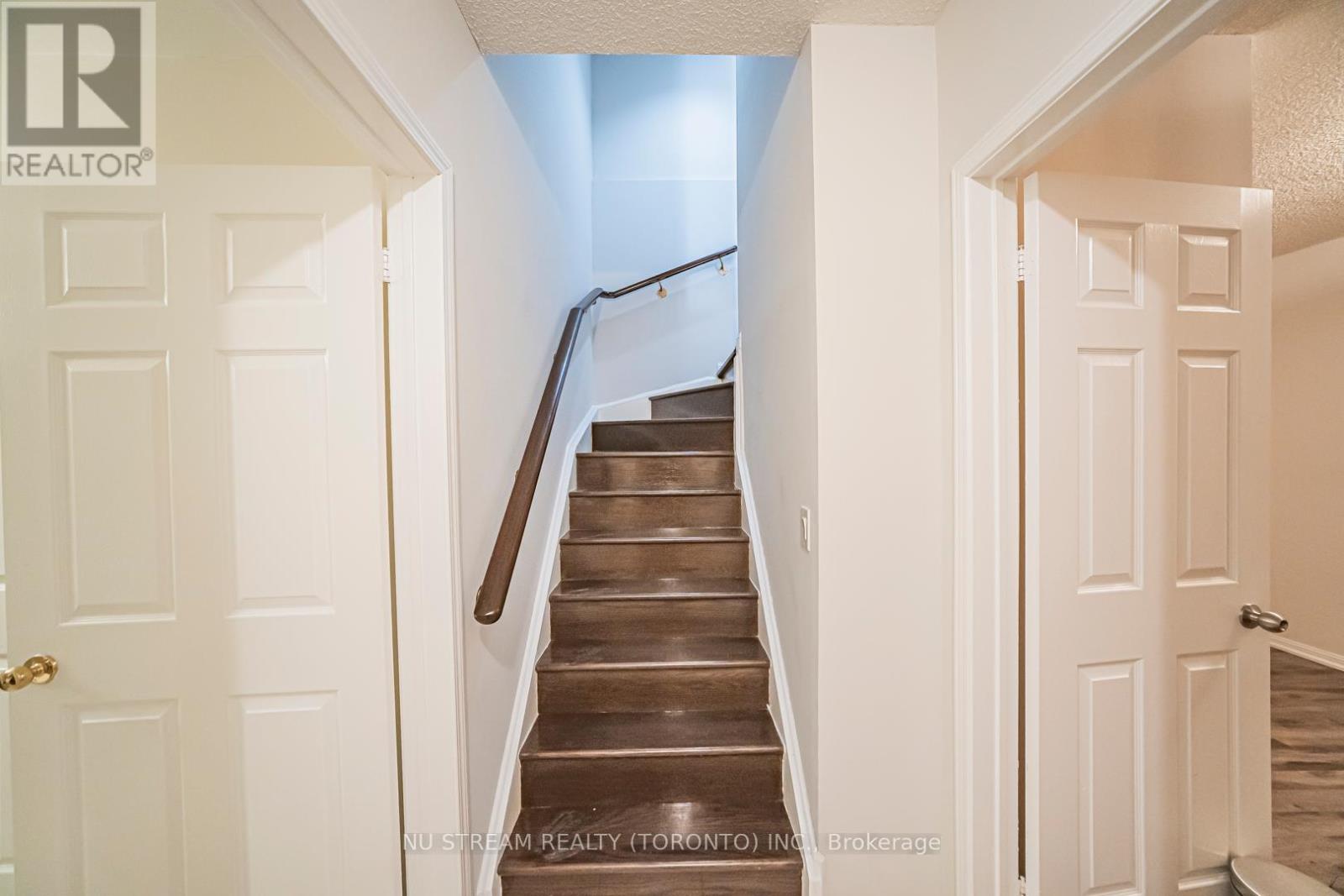 5 - 7 St Moritz Way, Markham, Ontario  L3R 4E8 - Photo 12 - N12774168