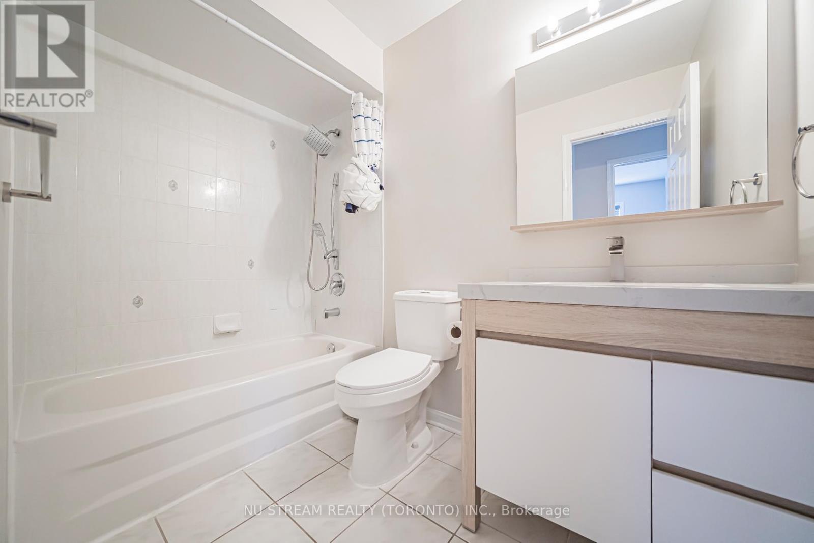 5 - 7 St Moritz Way, Markham, Ontario  L3R 4E8 - Photo 31 - N12774168