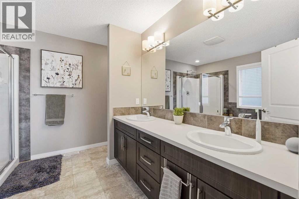 200 Kingsmere Cove Se, Airdrie, Alberta  T4A 0S1 - Photo 23 - A2277250