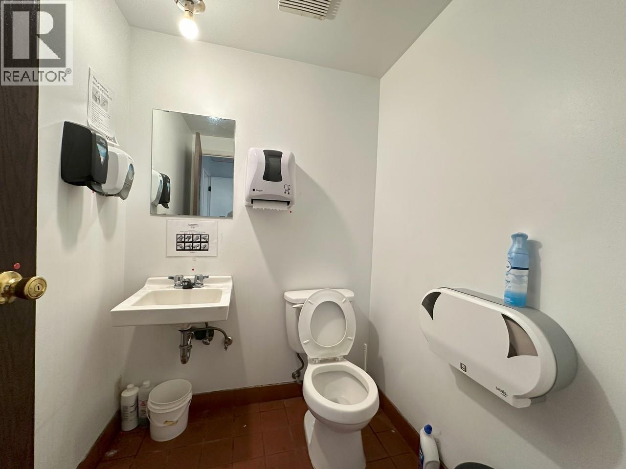 Listing Picture 13 of 34 : 3&4 11171 HORSESHOE WAY, Richmond / 烈治文 - 魯藝地產 Yvonne Lu Group - MLS Medallion Club Member