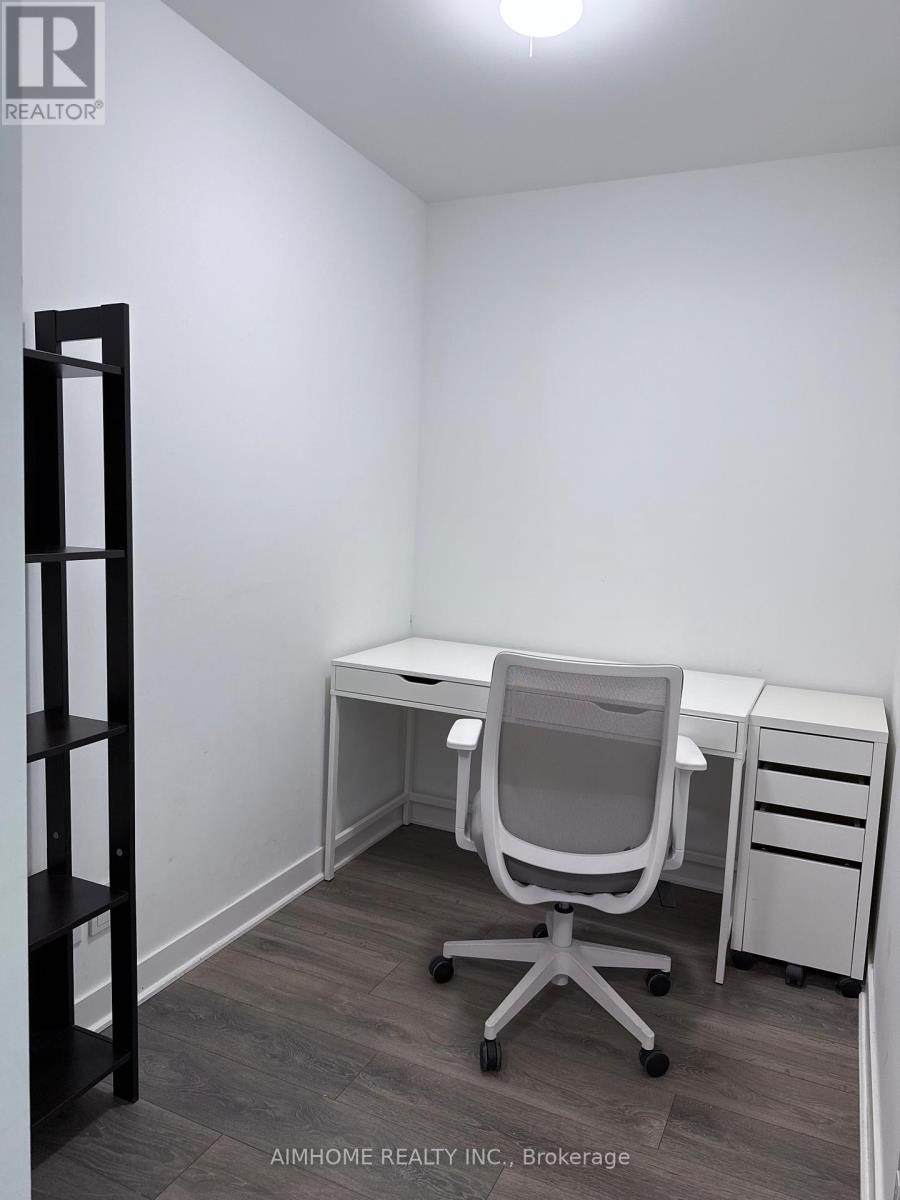 702 - 15 Grenville Street, Toronto, Ontario  M4Y 1A1 - Photo 7 - C12774202