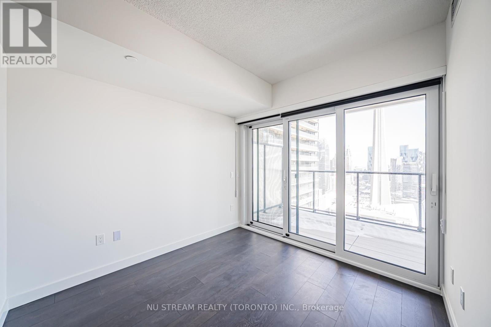 4609 - 3 Concord Cityplace Way, Toronto, Ontario  M5V 0X4 - Photo 17 - C12774204