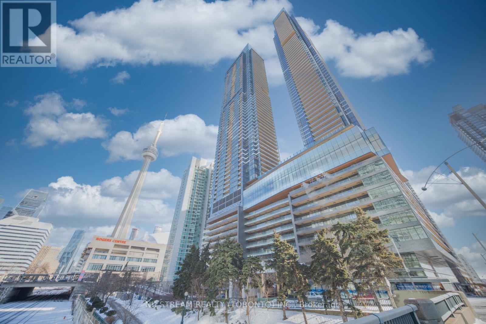 4609 - 3 Concord Cityplace Way, Toronto, Ontario  M5V 0X4 - Photo 2 - C12774204