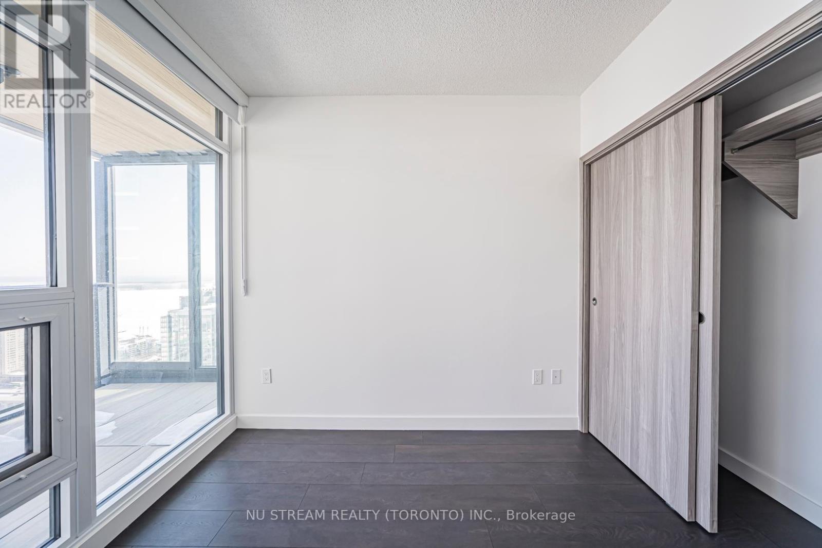 4609 - 3 Concord Cityplace Way, Toronto, Ontario  M5V 0X4 - Photo 22 - C12774204