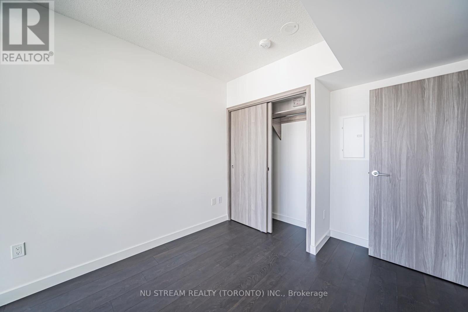 4609 - 3 Concord Cityplace Way, Toronto, Ontario  M5V 0X4 - Photo 23 - C12774204