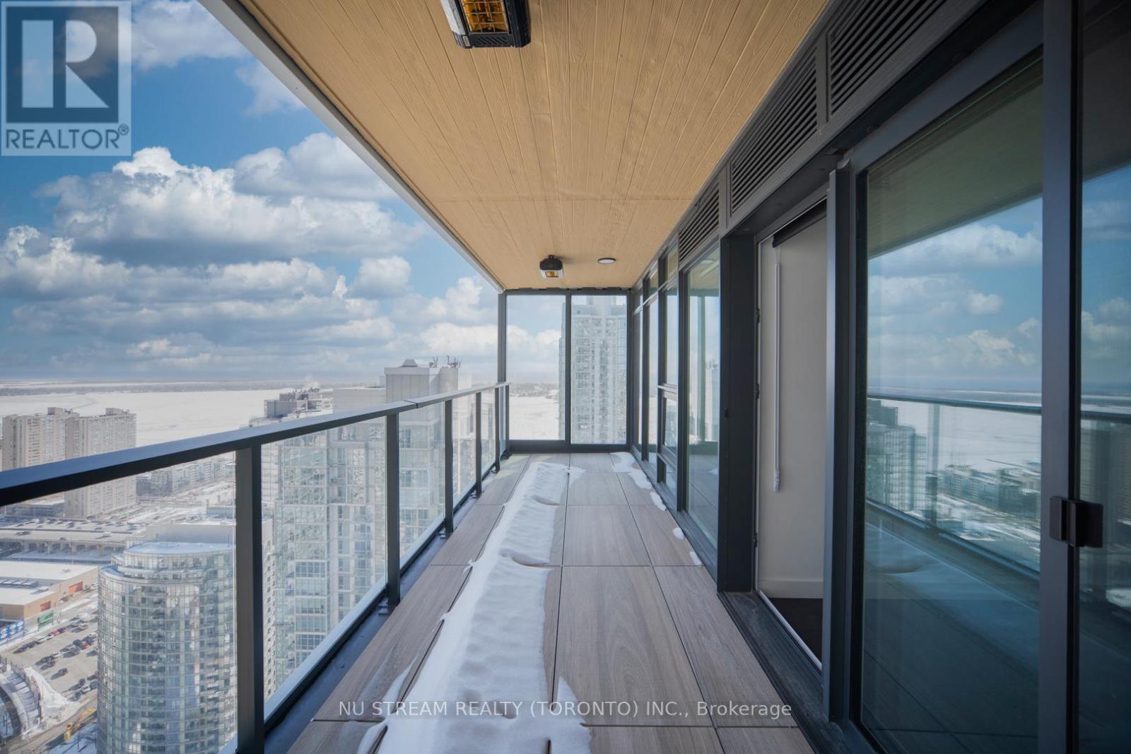 4609 - 3 Concord Cityplace Way, Toronto, Ontario  M5V 0X4 - Photo 30 - C12774204