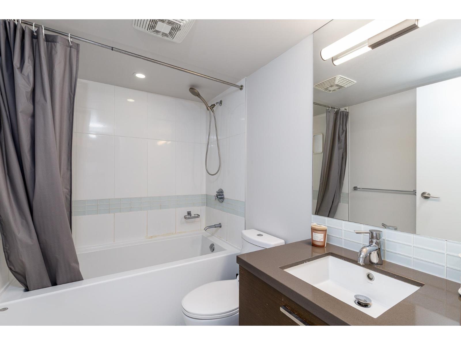 1603 10777 University Drive, Surrey, British Columbia  V3T 0E6 - Photo 10 - R3084170