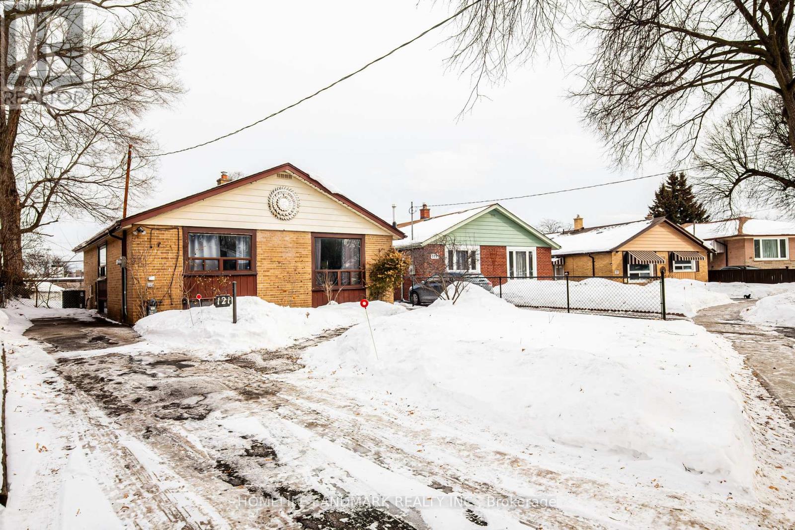 121 Pandora Circle, Toronto, Ontario  M1H 1V8 - Photo 19 - E12774218