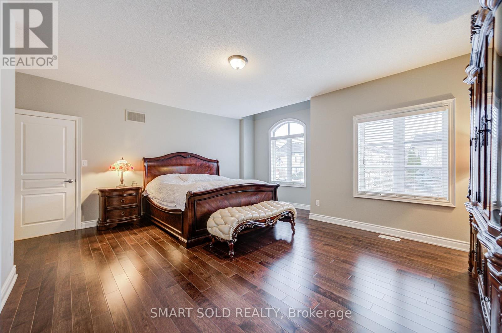 8 Sachet Drive, Richmond Hill, Ontario  L4E 4S1 - Photo 26 - N12774172