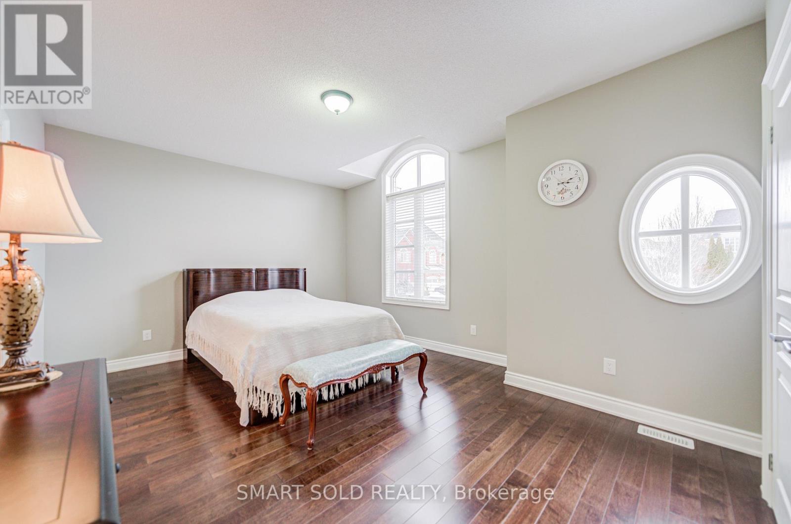 8 Sachet Drive, Richmond Hill, Ontario  L4E 4S1 - Photo 27 - N12774172