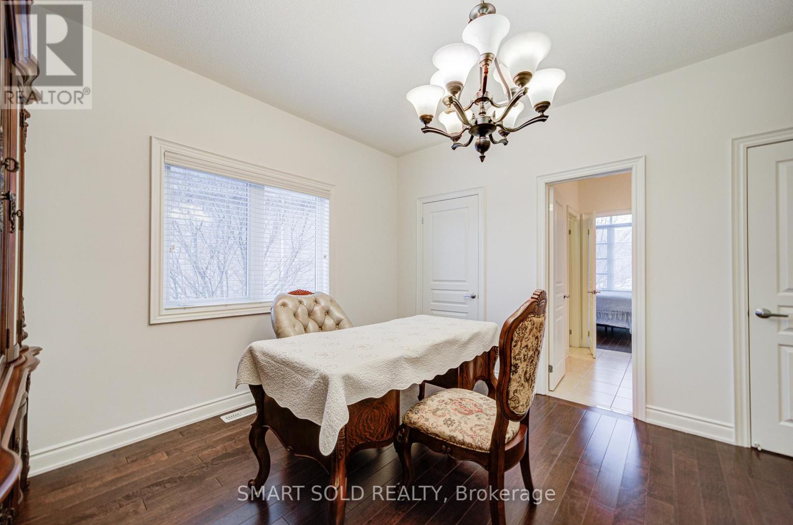 8 Sachet Drive, Richmond Hill, Ontario  L4E 4S1 - Photo 30 - N12774172