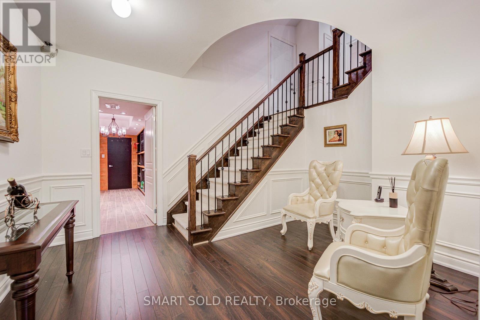 8 Sachet Drive, Richmond Hill, Ontario  L4E 4S1 - Photo 32 - N12774172