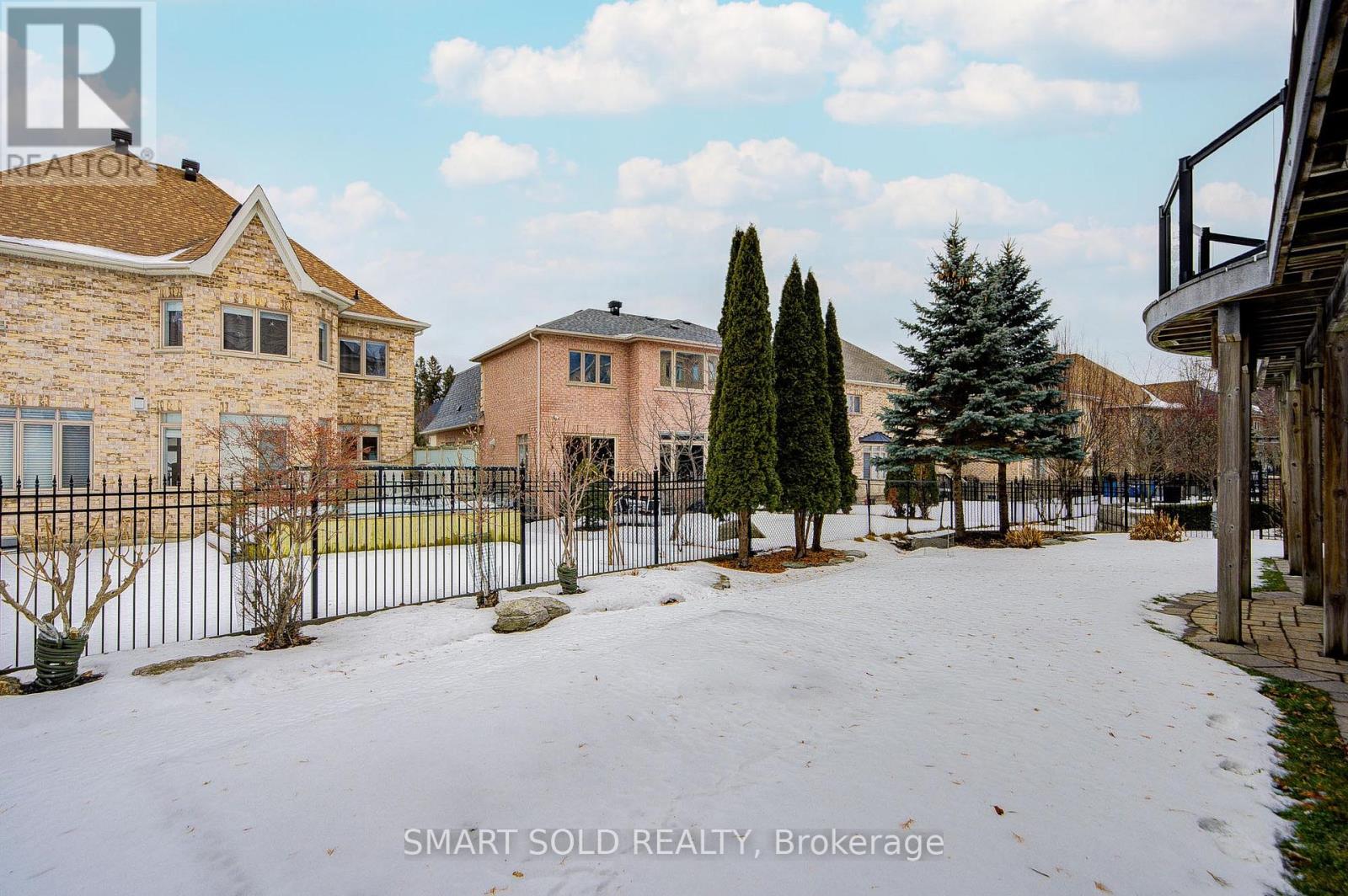 8 Sachet Drive, Richmond Hill, Ontario  L4E 4S1 - Photo 40 - N12774172