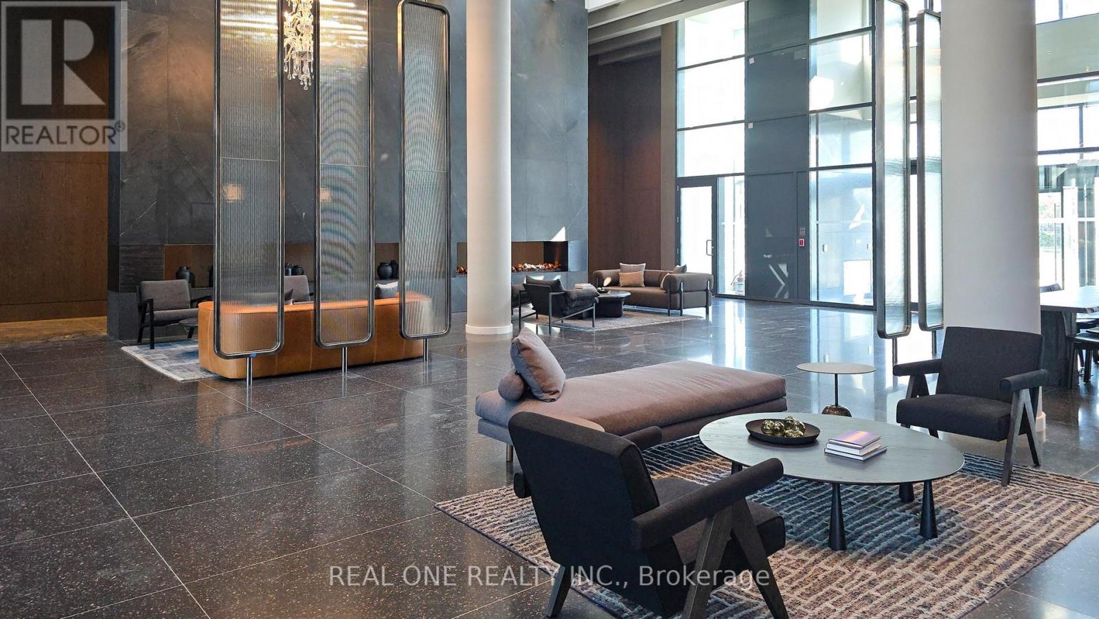 5206 - 8 Interchange Way, Vaughan, Ontario  L4K 0R2 - Photo 12 - N12774178