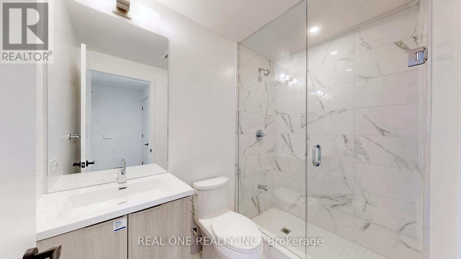 5206 - 8 Interchange Way, Vaughan, Ontario  L4K 0R2 - Photo 7 - N12774178