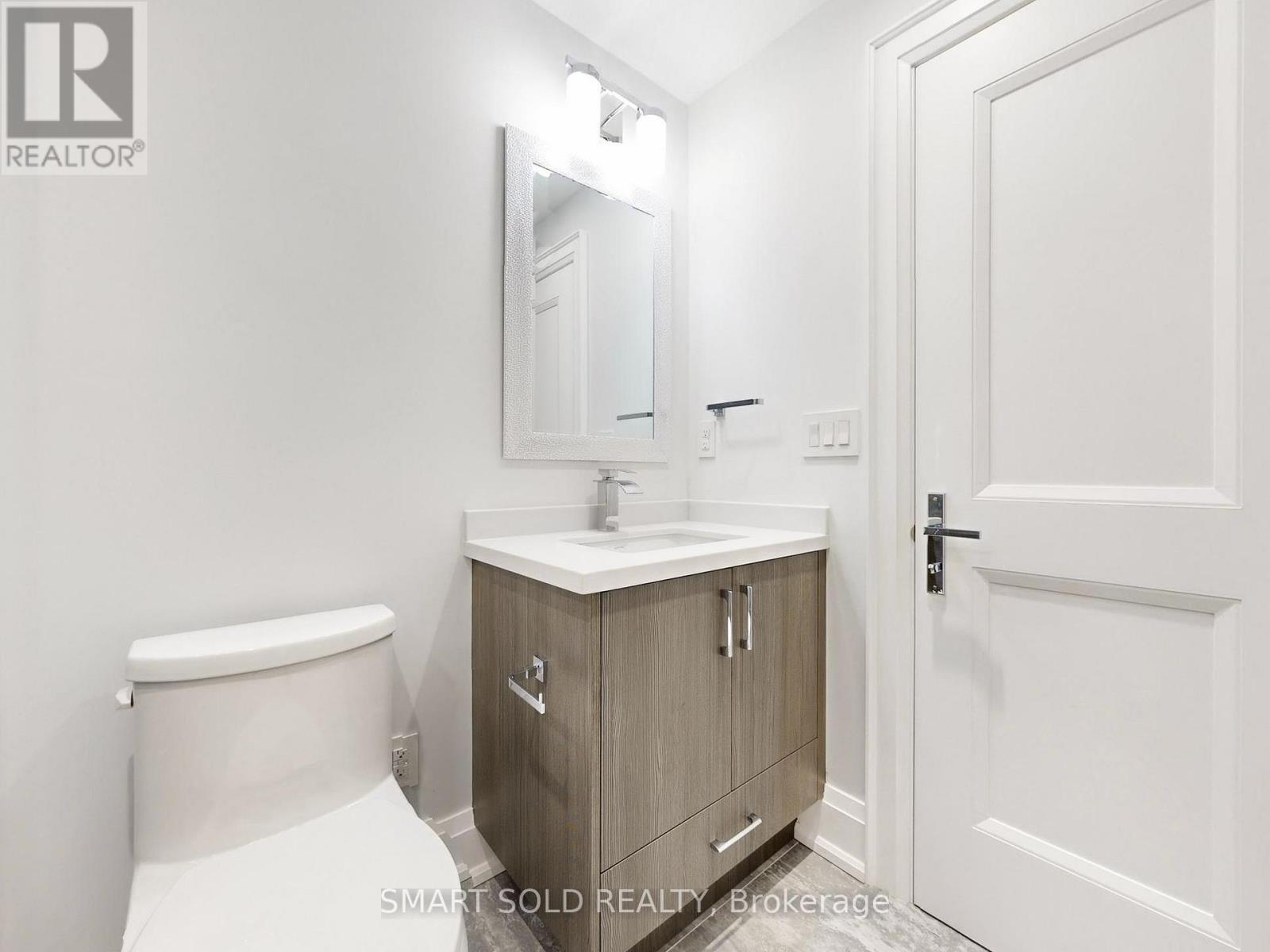 20 Dunn Drive, Richmond Hill, Ontario  L4E 3H8 - Photo 33 - N12774182