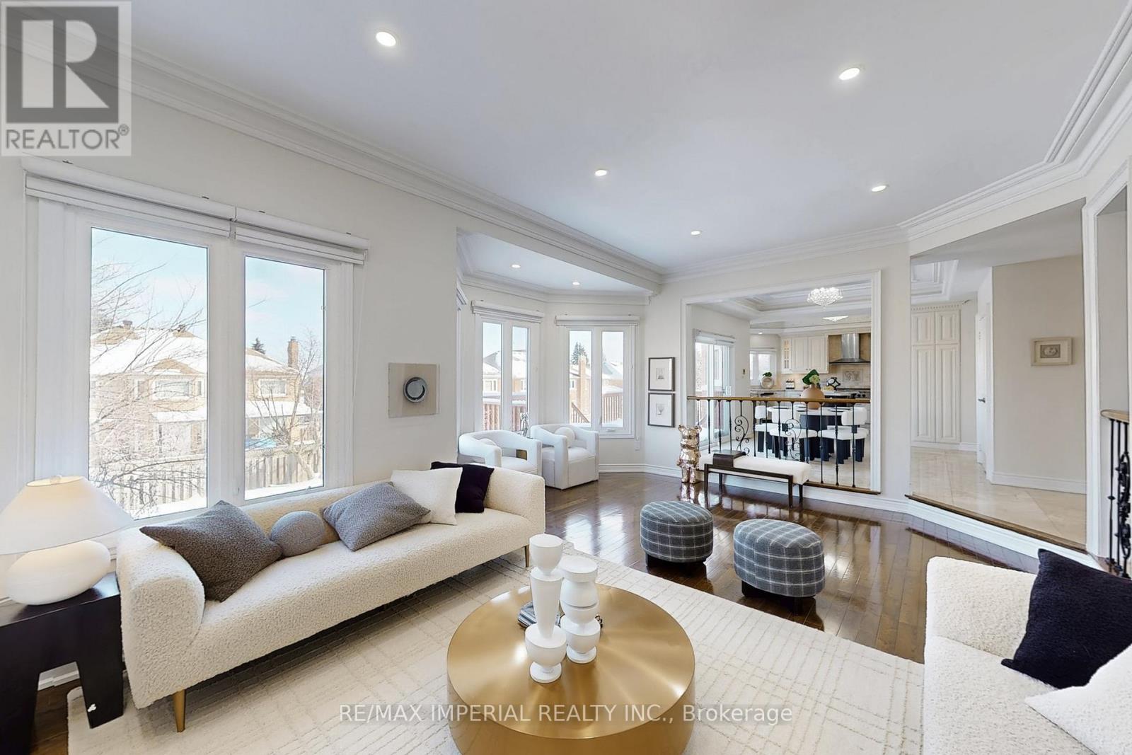 66 Hillhurst Drive, Richmond Hill, Ontario  L4B 2V3 - Photo 11 - N12774188