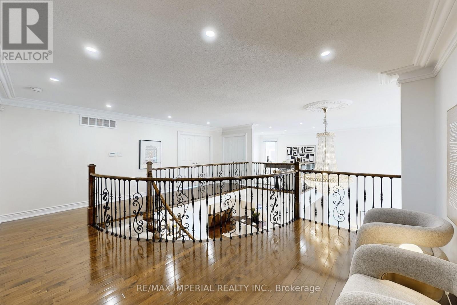 66 Hillhurst Drive, Richmond Hill, Ontario  L4B 2V3 - Photo 22 - N12774188