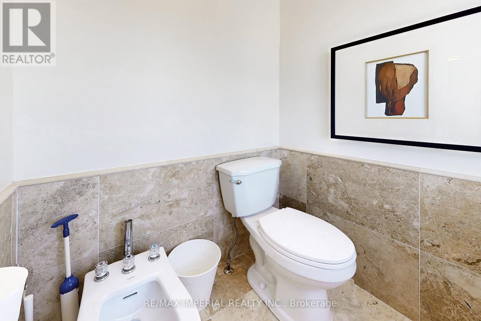 66 Hillhurst Drive, Richmond Hill, Ontario  L4B 2V3 - Photo 31 - N12774188