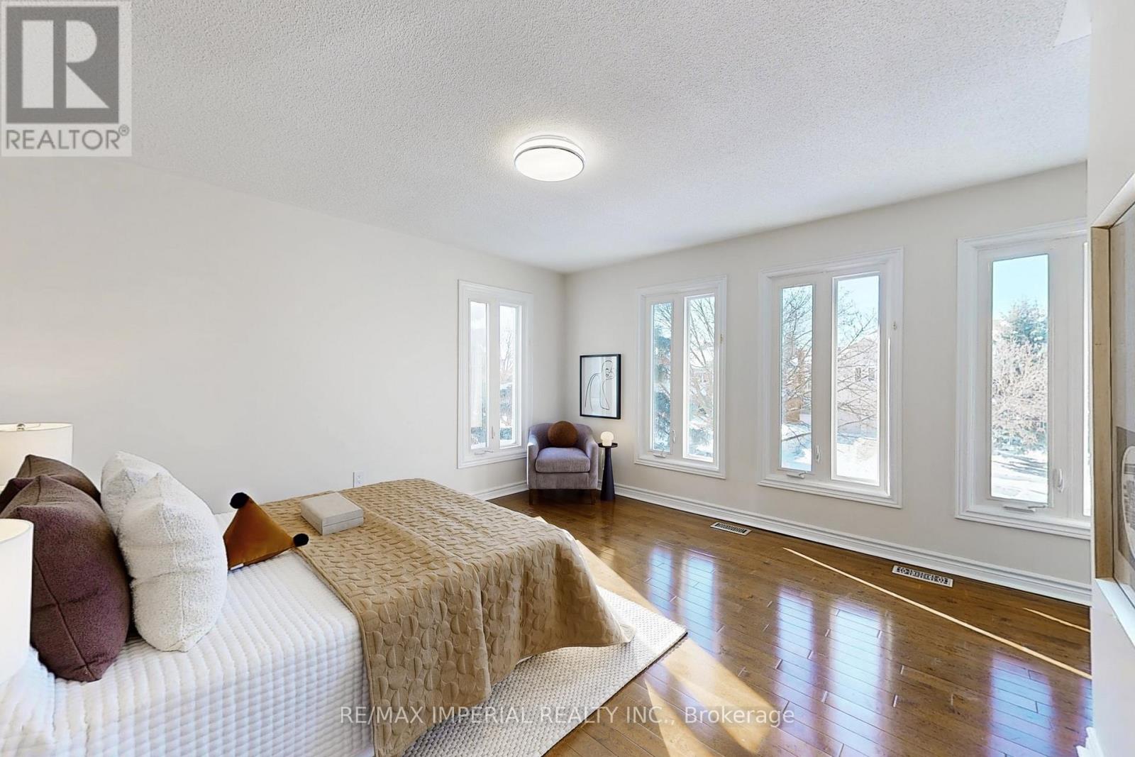 66 Hillhurst Drive, Richmond Hill, Ontario  L4B 2V3 - Photo 37 - N12774188