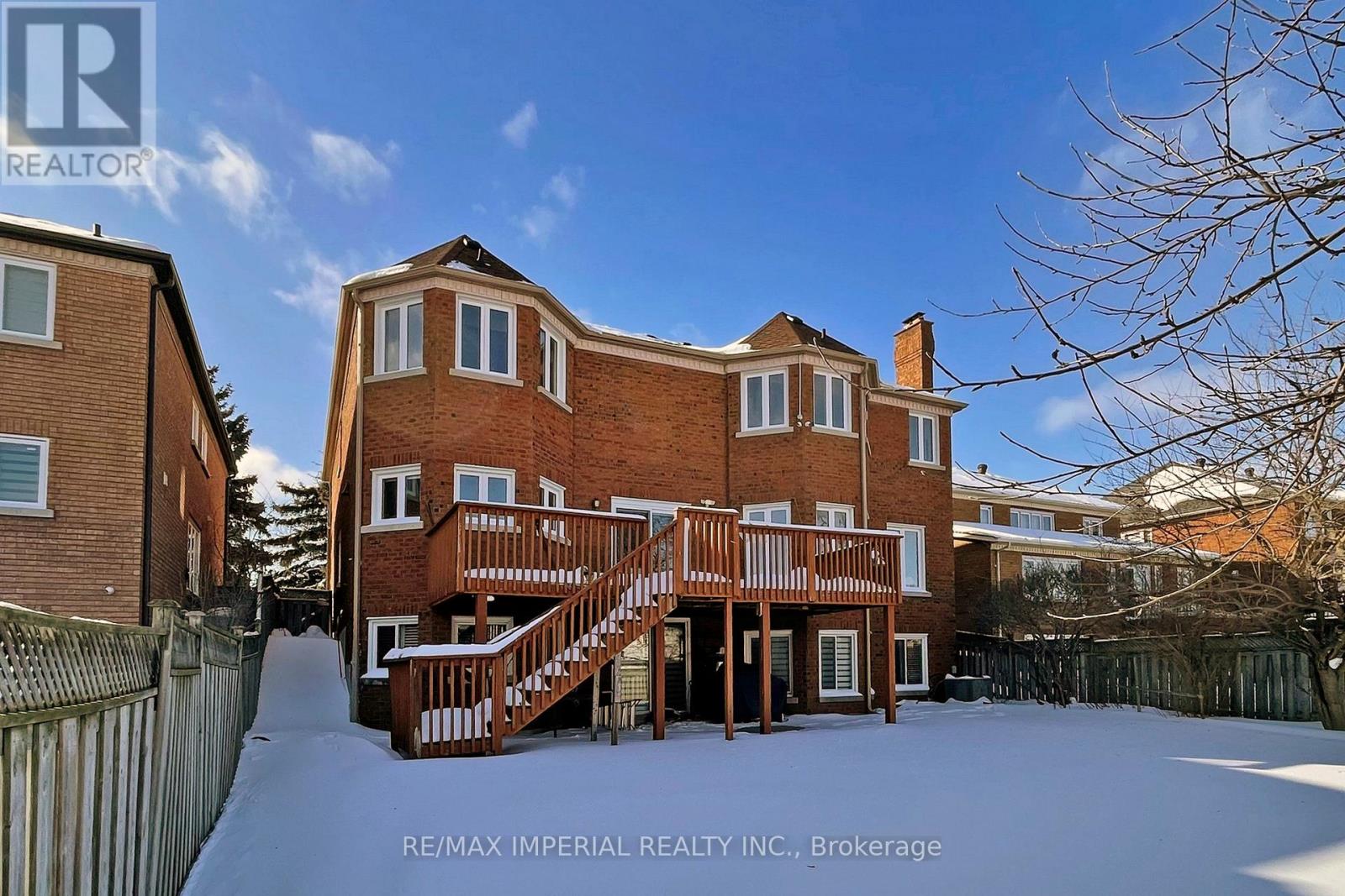 66 Hillhurst Drive, Richmond Hill, Ontario  L4B 2V3 - Photo 47 - N12774188