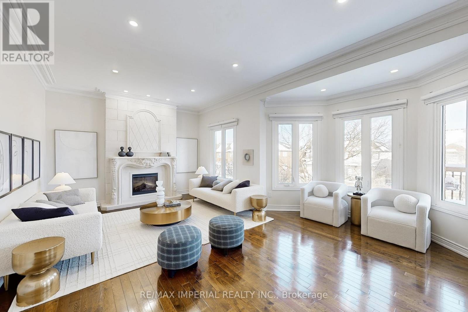 66 Hillhurst Drive, Richmond Hill, Ontario  L4B 2V3 - Photo 9 - N12774188