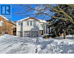 66 HILLHURST DRIVE, Richmond Hill, Ontario