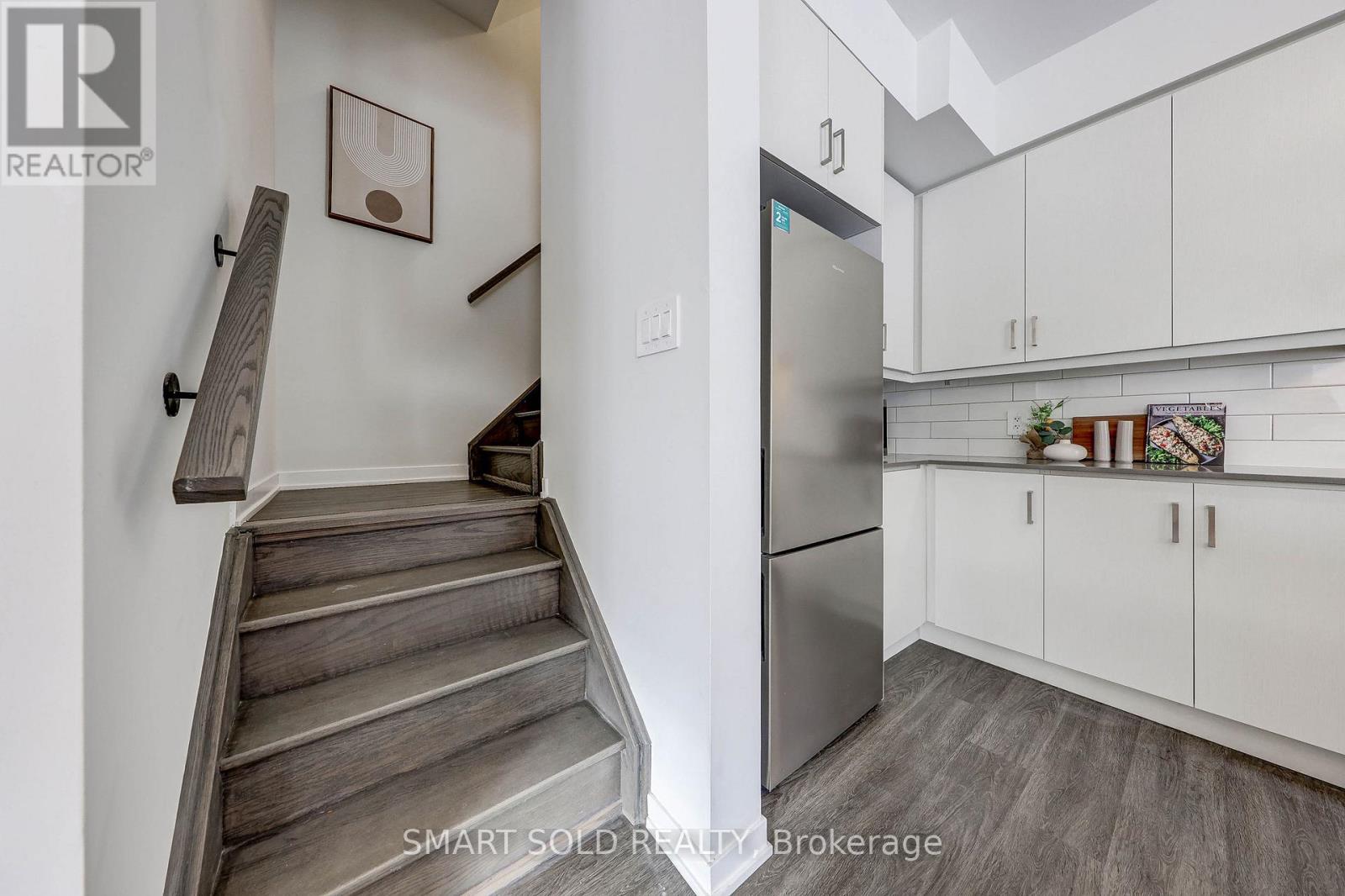 110 - 10 Almond Blossom Mews, Vaughan, Ontario  L4K 0N6 - Photo 7 - N12774212