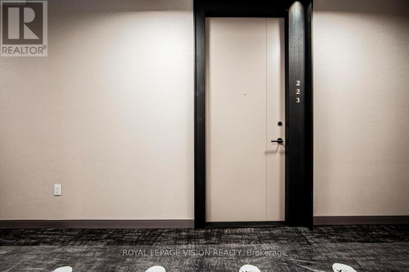 223 - 858 Dupont Street, Toronto, Ontario  M6G 0C1 - Photo 6 - W12774184