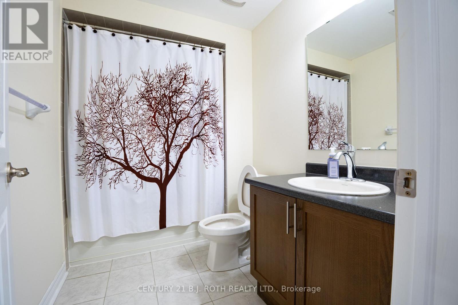 3047 Eberly Woods Drive, Oakville, Ontario  L6M 0T6 - Photo 23 - W12774228