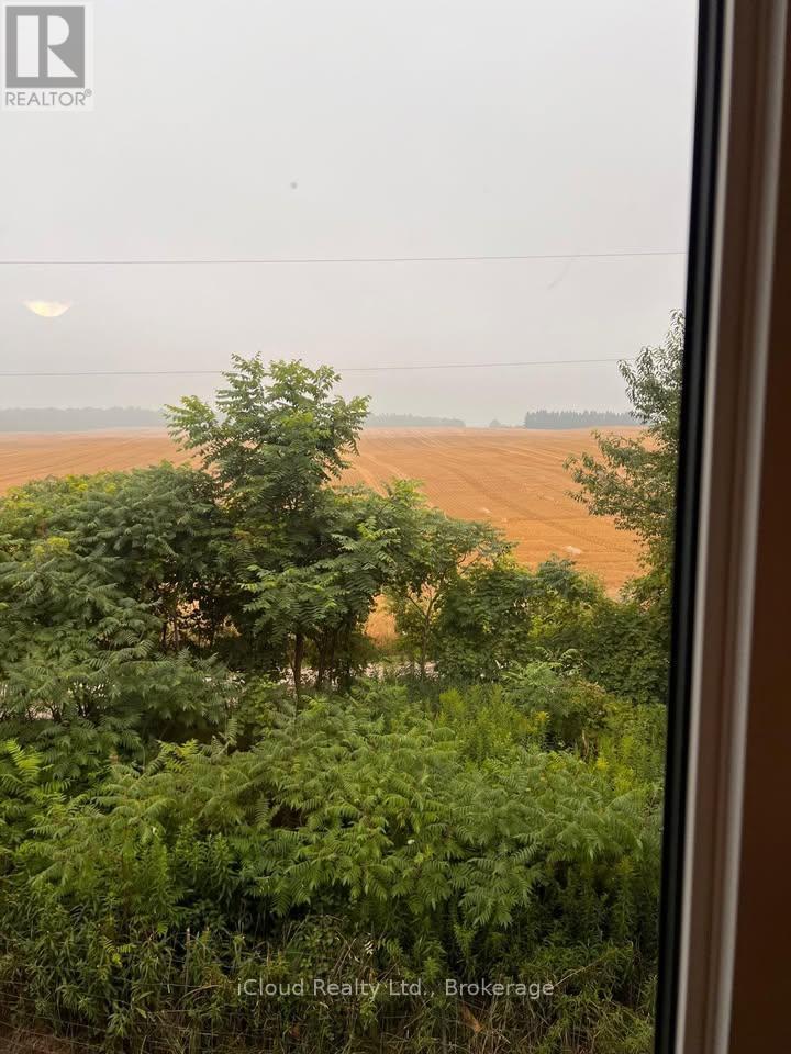 214 Broadacre Drive, Kitchener, Ontario  N2R 0S6 - Photo 6 - X12774194