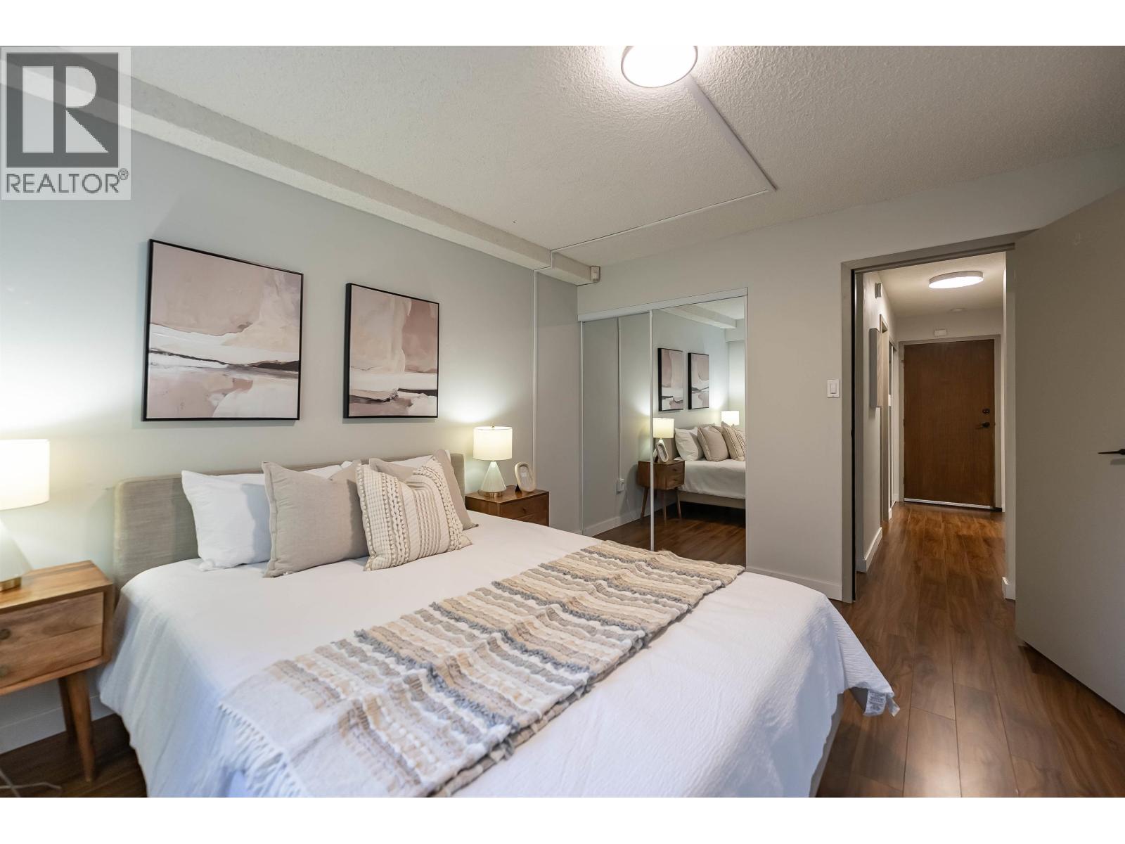 Listing Picture 18 of 25 : 102 3901 CARRIGAN COURT, Burnaby / 本拿比 - 魯藝地產 Yvonne Lu Group - MLS Medallion Club Member