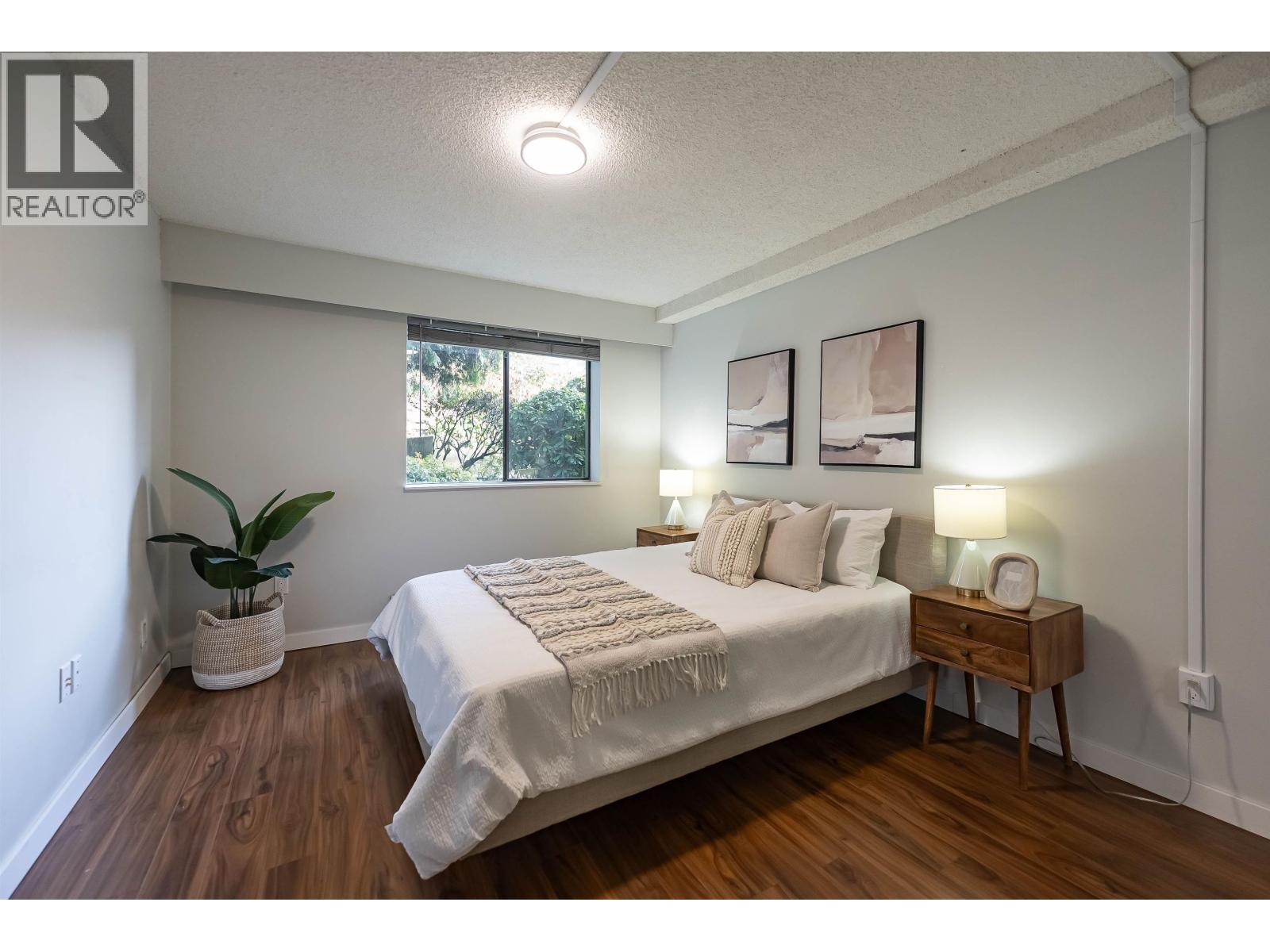 Listing Picture 16 of 25 : 102 3901 CARRIGAN COURT, Burnaby / 本拿比 - 魯藝地產 Yvonne Lu Group - MLS Medallion Club Member