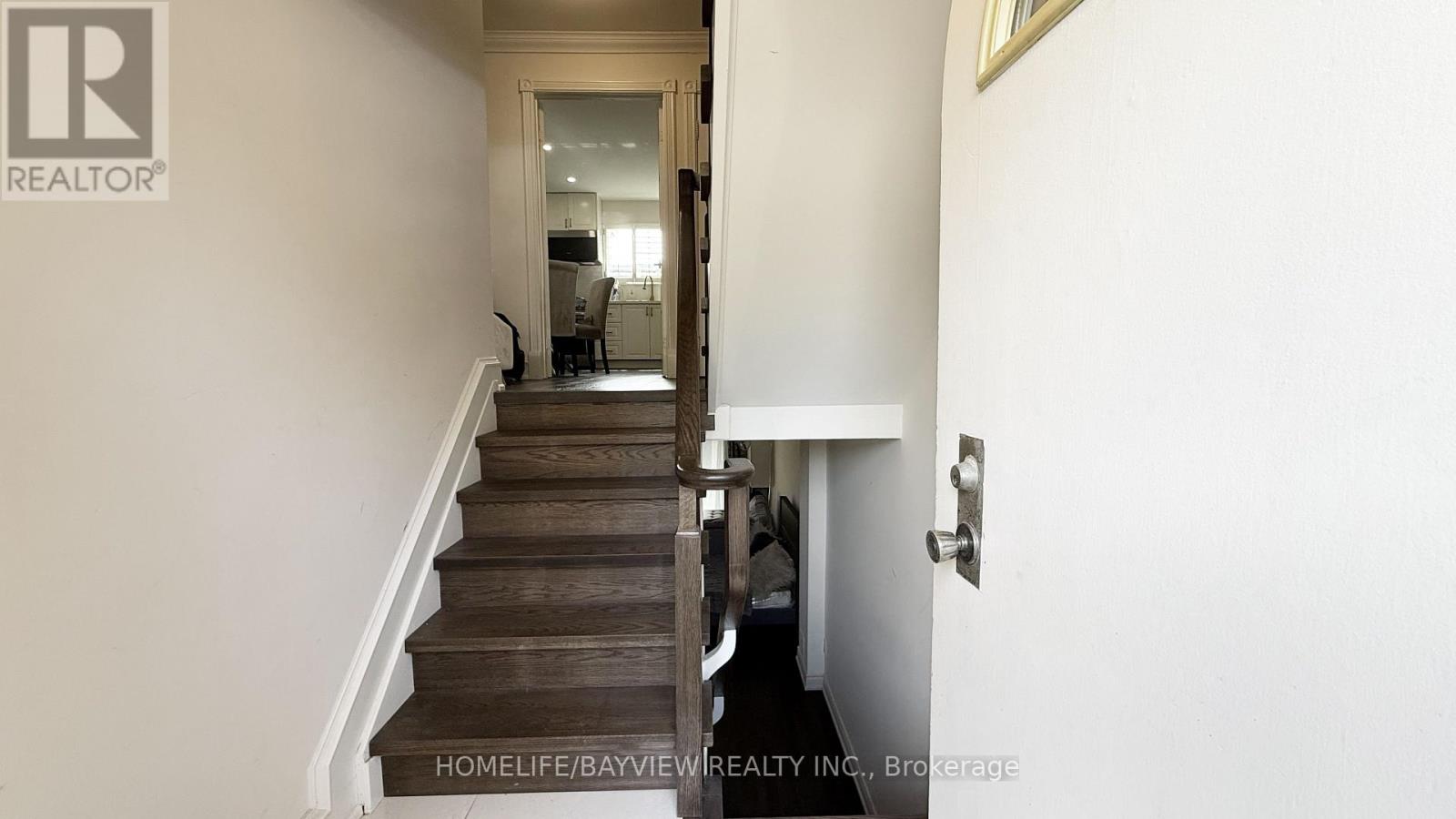 85 Crimson Millway, Toronto, Ontario  M2L 1T8 - Photo 2 - C12774234