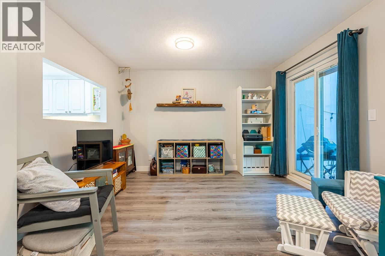 839 Alexander Bay, Port Moody, British Columbia  V3H 3R7 - Photo 8 - R3088270