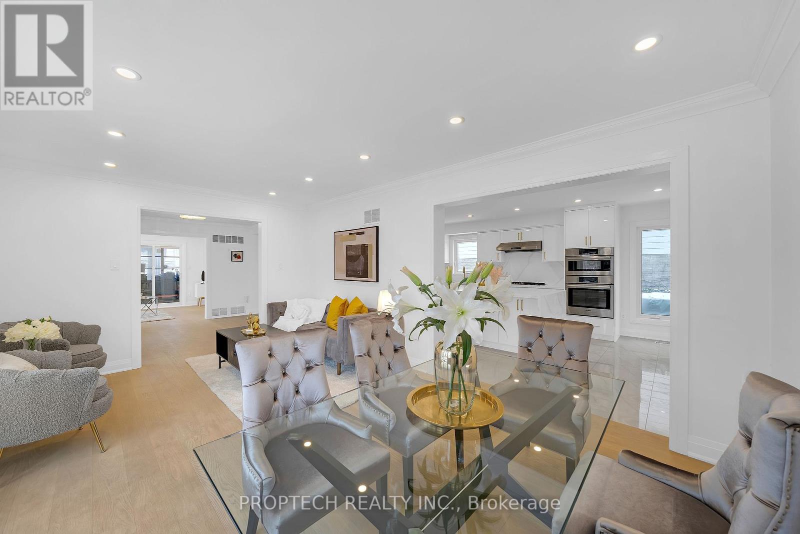 2 Statesman Square, Toronto, Ontario  M1S 4H6 - Photo 8 - E12774250