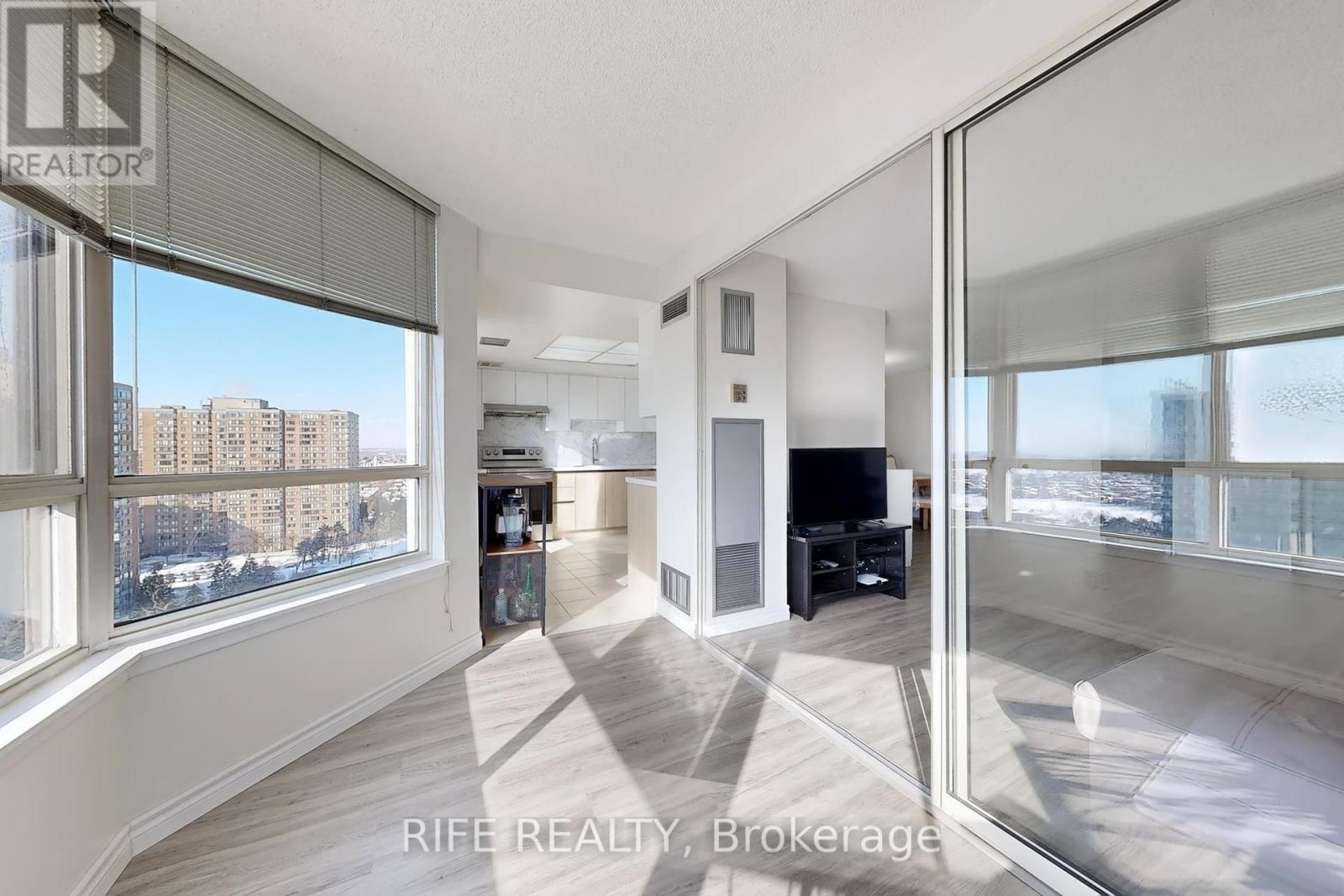 1708 - 275 Bamburgh Circle, Toronto, Ontario  M1W 3X4 - Photo 21 - E12774260