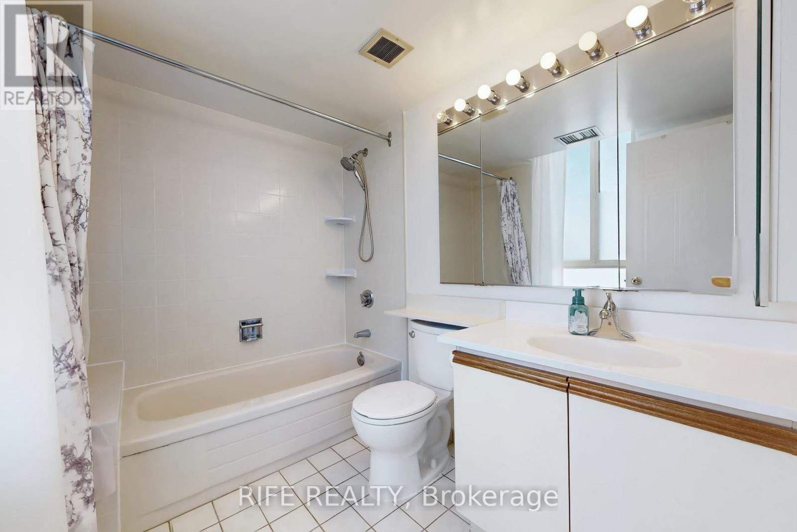 1708 - 275 Bamburgh Circle, Toronto, Ontario  M1W 3X4 - Photo 26 - E12774260