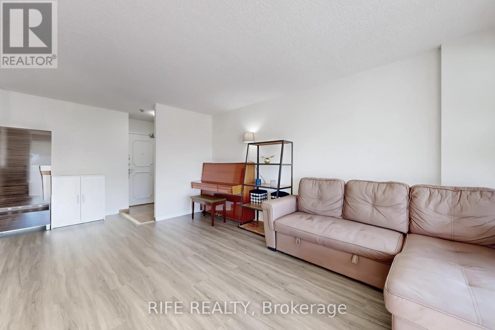 1708 - 275 Bamburgh Circle, Toronto, Ontario  M1W 3X4 - Photo 8 - E12774260