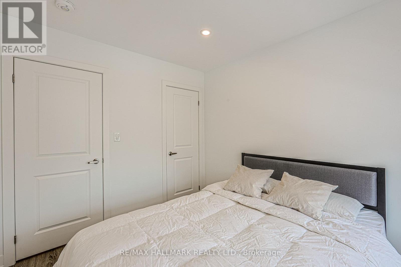 5500 Main Street, Whitchurch-Stouffville, Ontario  L4A 4W8 - Photo 27 - N12774246