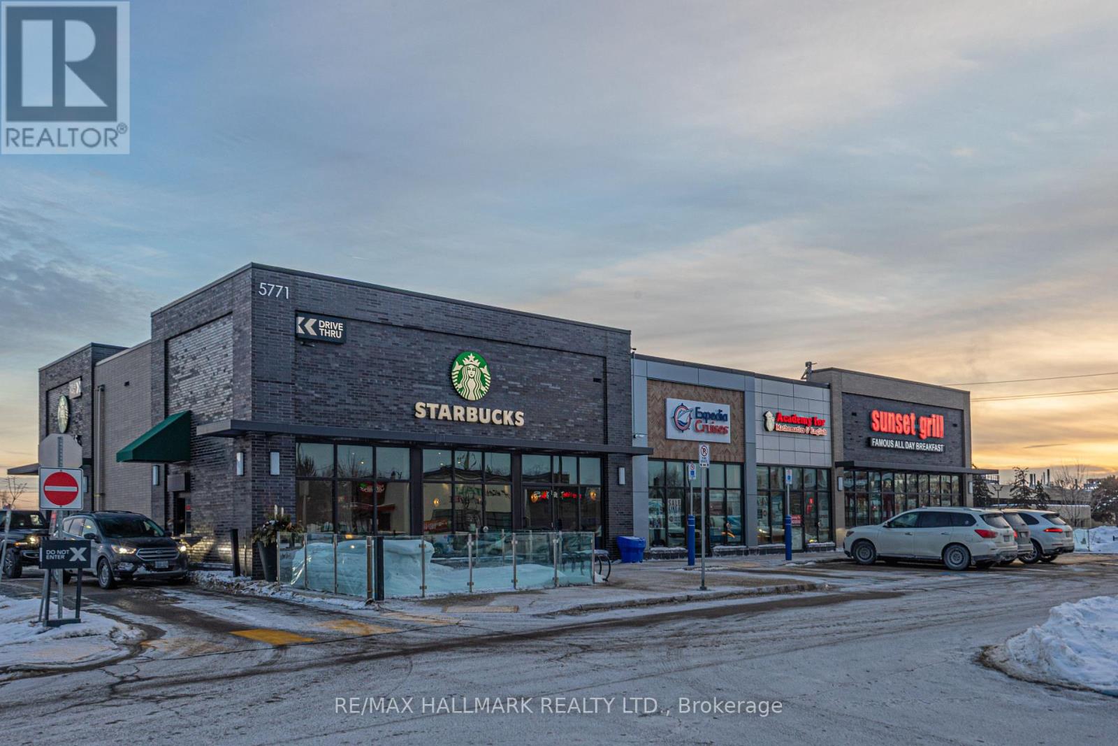 5500 Main Street, Whitchurch-Stouffville, Ontario  L4A 4W8 - Photo 37 - N12774246