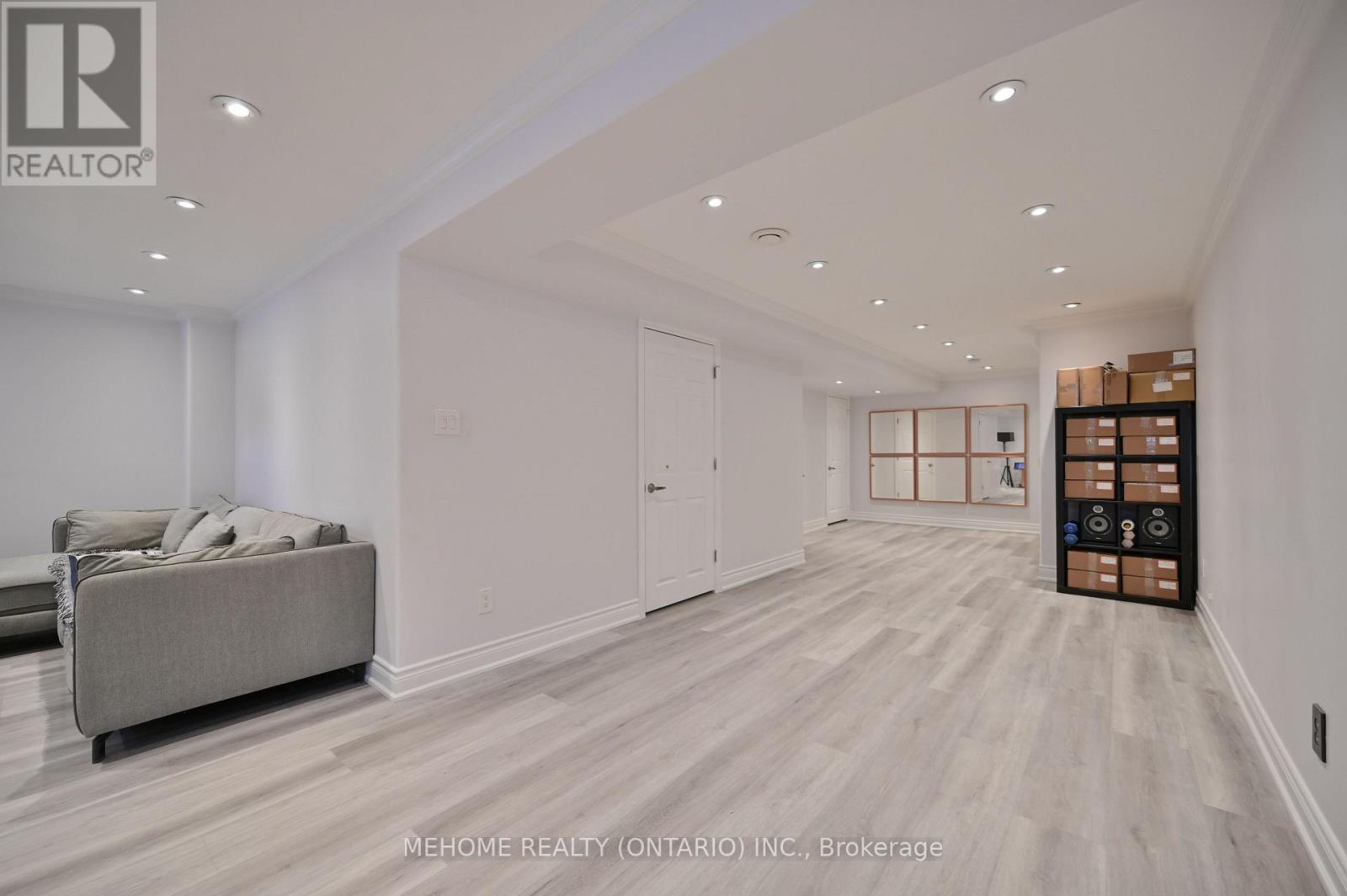 94 Manorheights Street, Richmond Hill, Ontario  L4S 2H5 - Photo 28 - N12774254