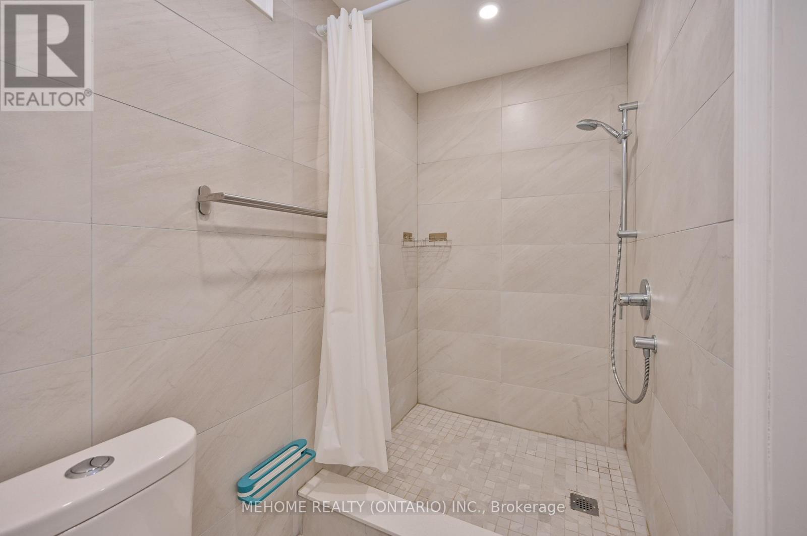 94 Manorheights Street, Richmond Hill, Ontario  L4S 2H5 - Photo 30 - N12774254