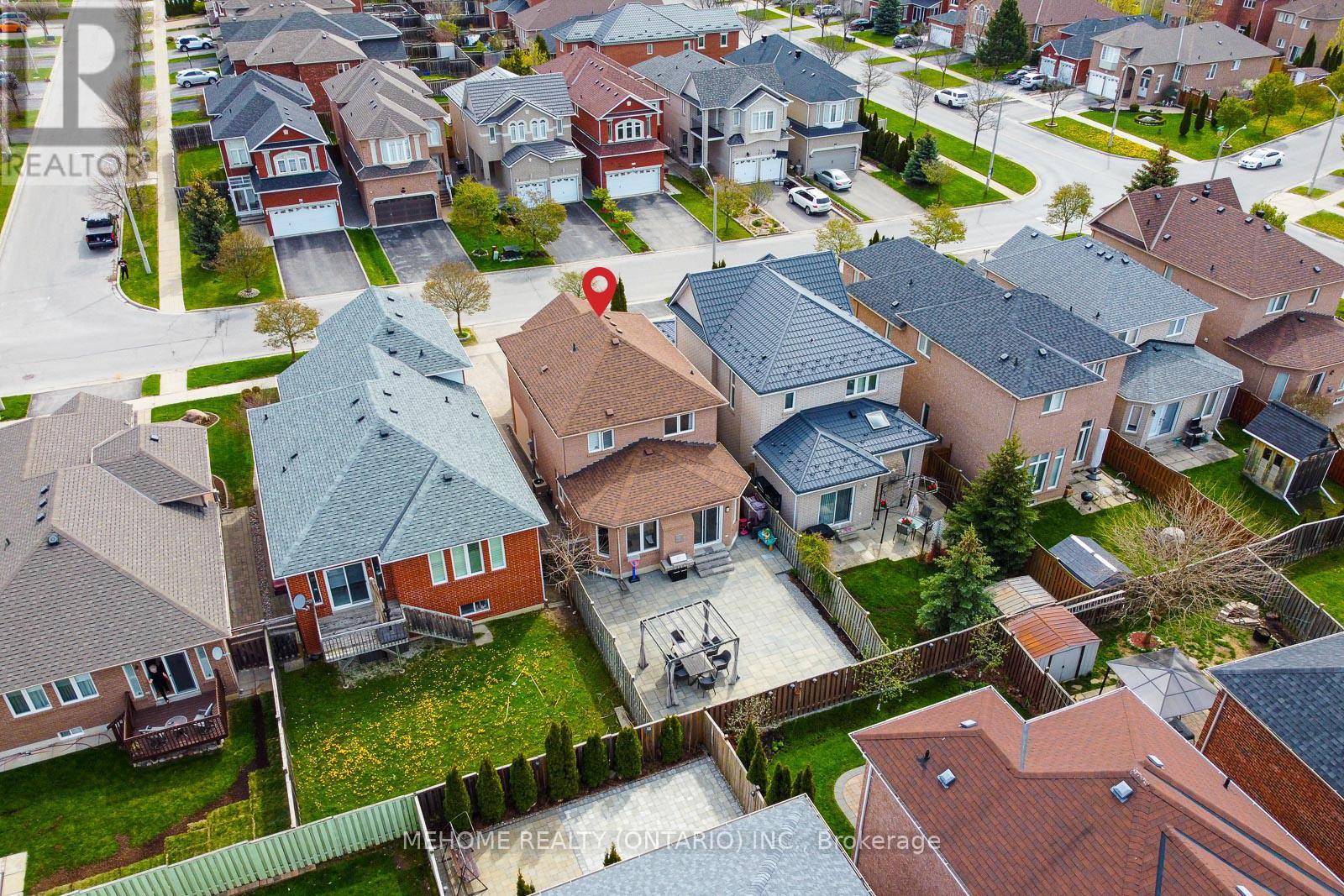 94 Manorheights Street, Richmond Hill, Ontario  L4S 2H5 - Photo 33 - N12774254